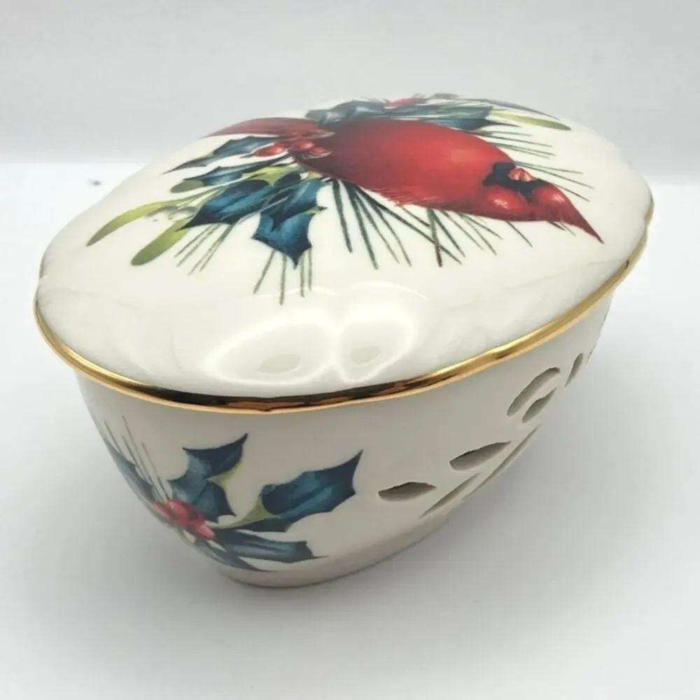 Lenox Winter Greetings Pierced Gold Rim Trinket Bowl with Lid